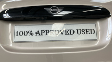 MINI Hatchback 1.5 Cooper Classic 5dr Auto Petrol Hatchback